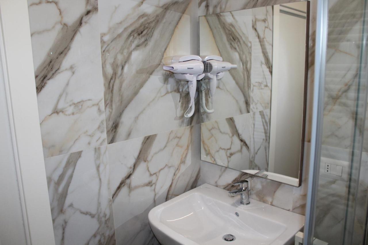 G Da Nonna Rosa Hotel Сан Северо Екстериор снимка