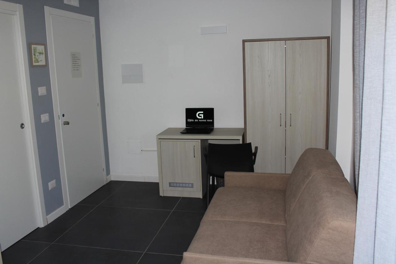 G Da Nonna Rosa Hotel Сан Северо Екстериор снимка